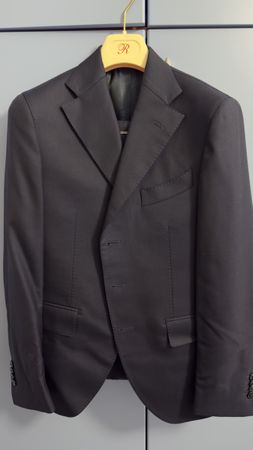 Beautiful Italian suit Sartoria Rossi
