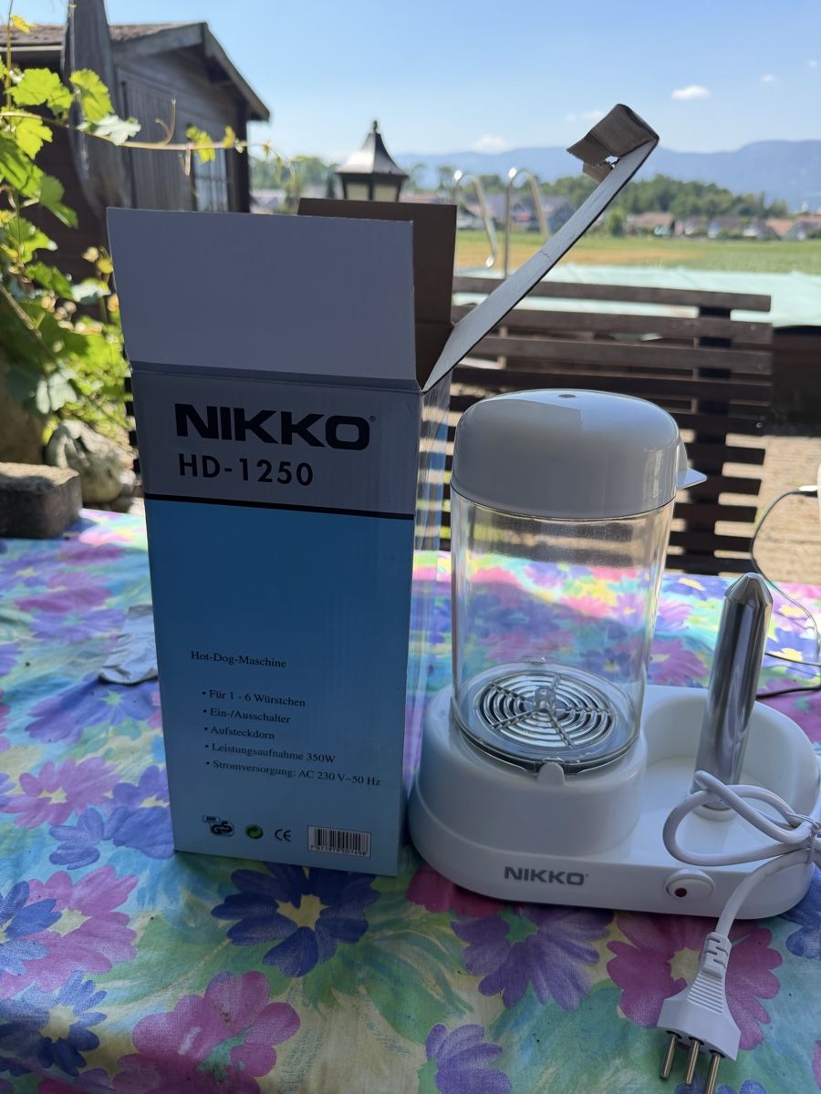 Nikko Elettrodomestici da cucina: Hot-Dog Maschine NIKKO – Nuovo e nell'imballaggio originale da Horriwil venduto da Joseph24 1