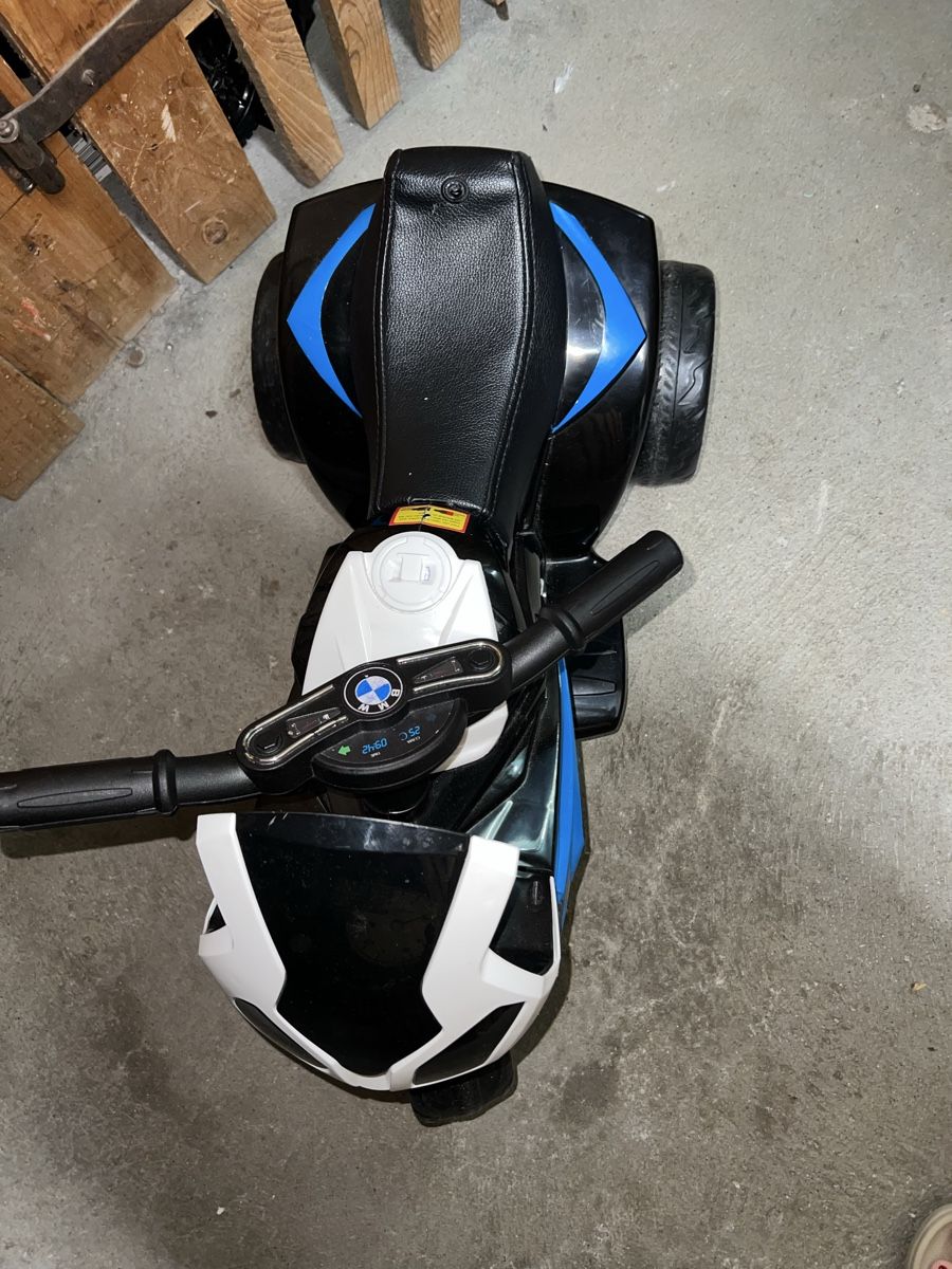 BMW Veicoli per bambini: Kinder Elektro Motorrad BMW  Top! – Usato da Füllinsdorf venduto da had_kv5k 1