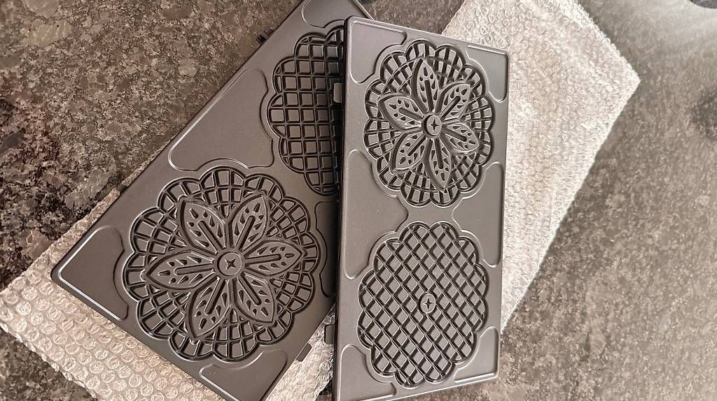 Elettrodomestici da cucina: MIO STAR Bricelet & Waffle 760 mit Wechselplatten – Usato da Hochdorf venduto da Lilporto 2