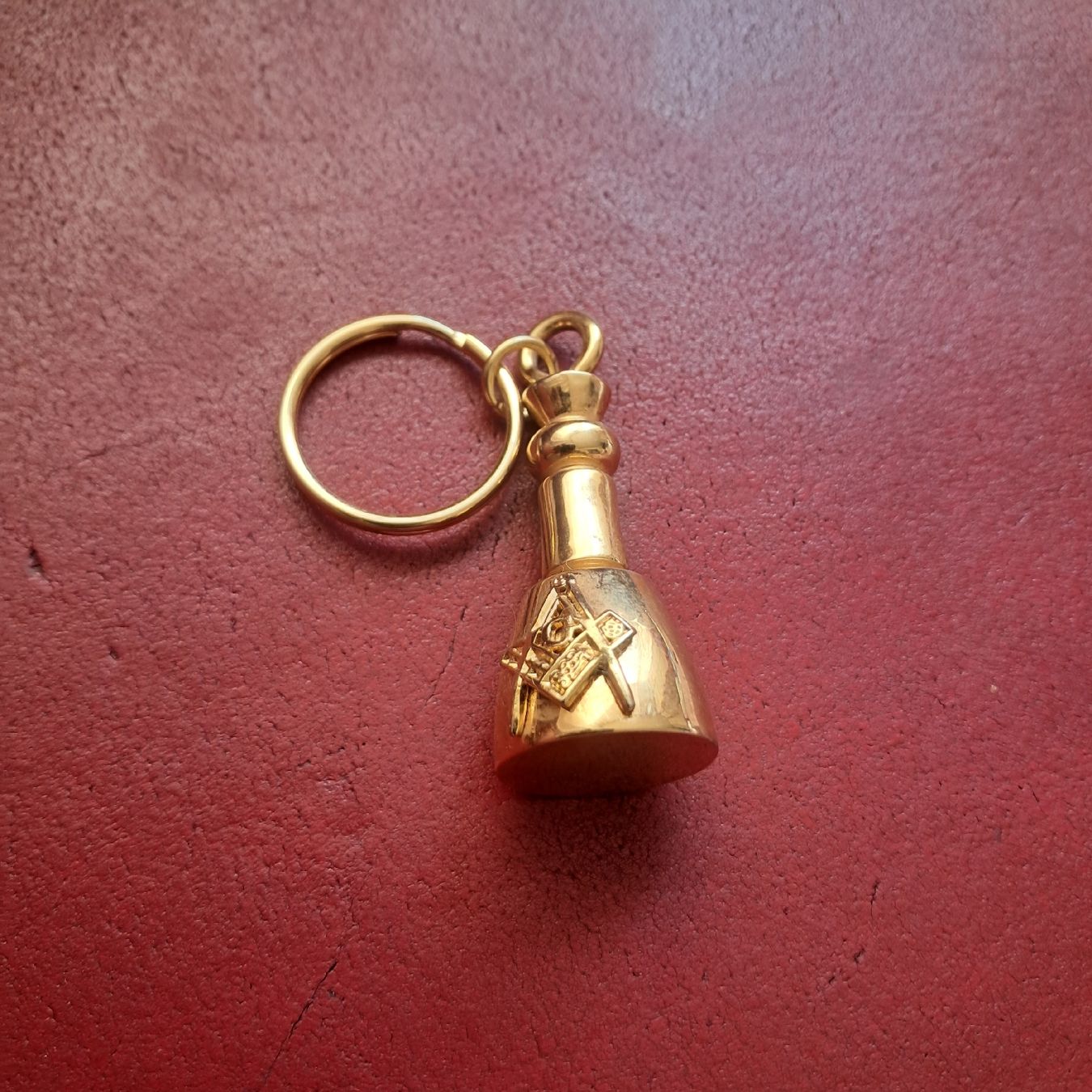 Porte-clés: Anhänger mit Goldsymbol – D'occasion à Dietikon par una_y6wy