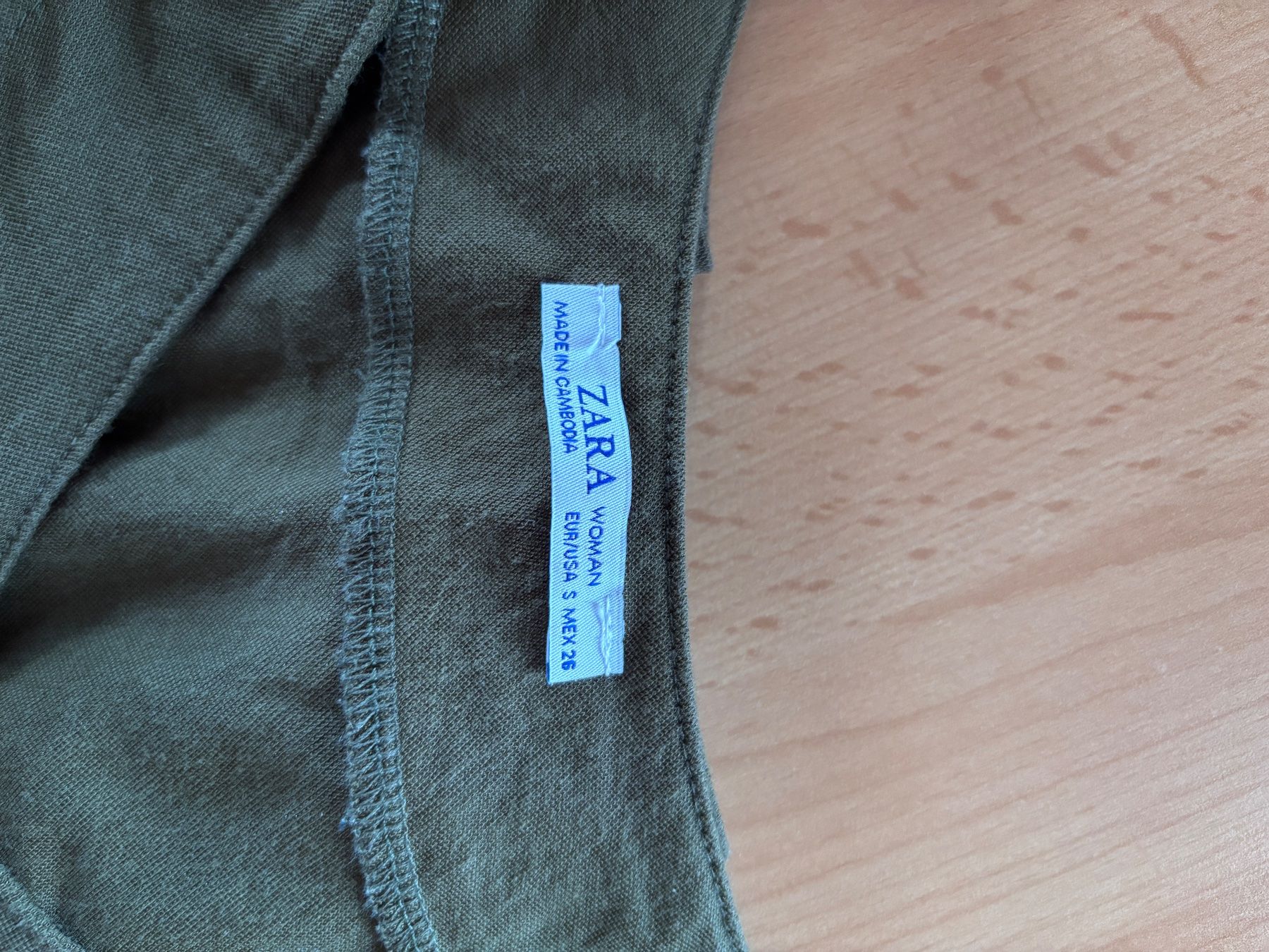 Zara Vestiti: Petite robe verte Zara taille S – Usato da Oberwil b. Büren venduto da noe_2ypc 2