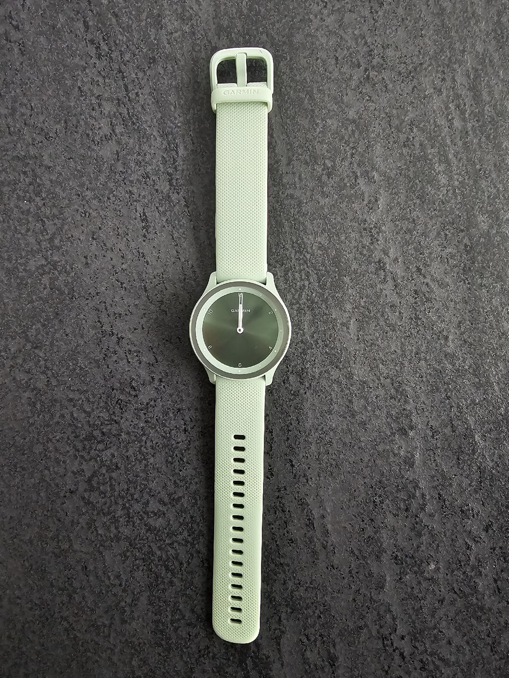 Garmin Smartwatch: Garmin vivomove sport – Usato da Bätterkinden venduto da Pescelino
