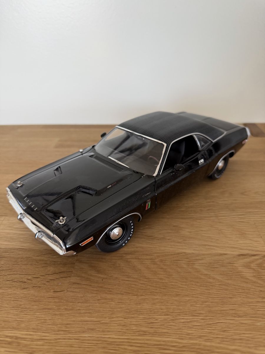 Kits de montage: Model von einem 1970er Dodge Challenger R/T – Neuf (Voir description) à Dietlikon par pa__t9pr
