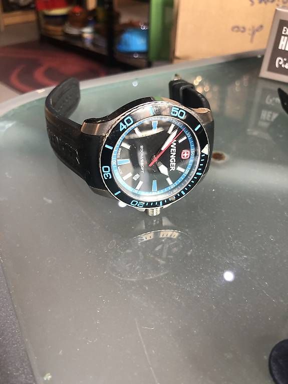 Orologi: Sea Force WENGER – Usato da La Chaux-de-Fonds venduto da reg_yw68