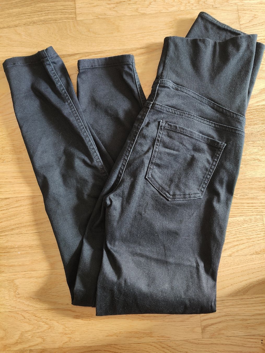 Calzedonia Jeans: Umstandshose Calzedonia / Jean de grossesse – Usato da Bern venduto da linouma