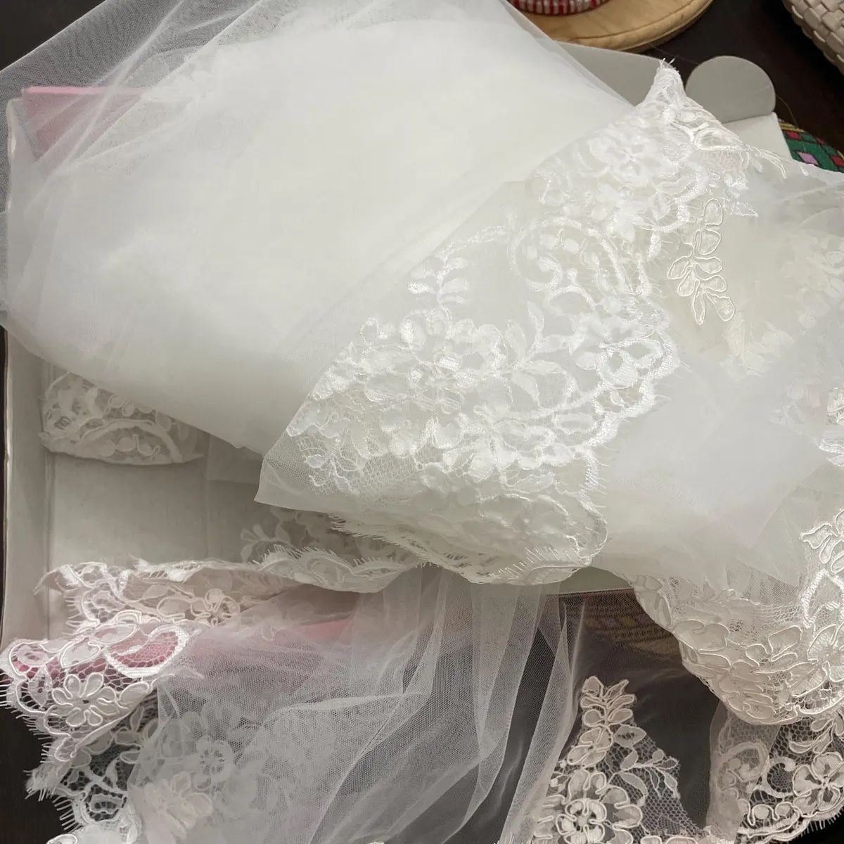 Accessori per capelli: Wunderschöner Brautschleier mit Spitze Vintage Look – Usato da Zürich venduto da hel_dl5c 2