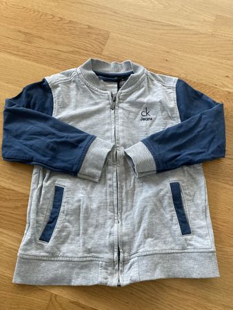 Hoodie / Jacke Calvin Klein 4T