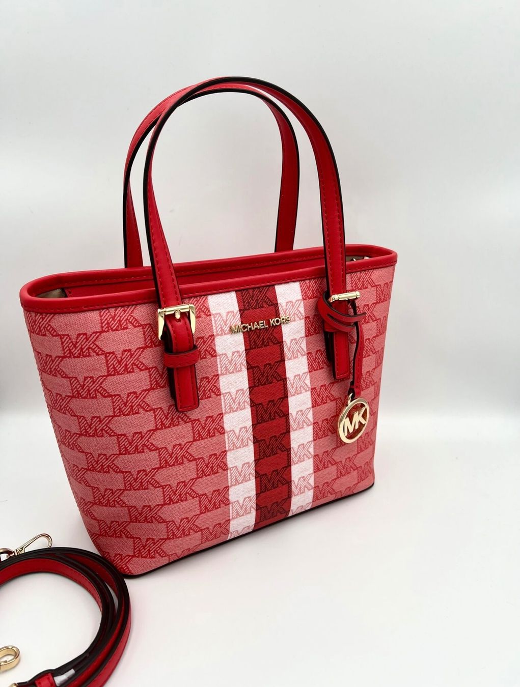 Michael Kors Taschen für Damen: Michael Kors Tasche dark sangria – Neu und originalverpackt aus Wiedlisbach von Sistershop 1
