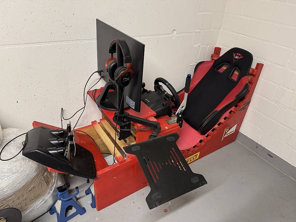Racing Simulator (Gebraucht) in Zürich für CHF 1 – nur Abholung auf ...