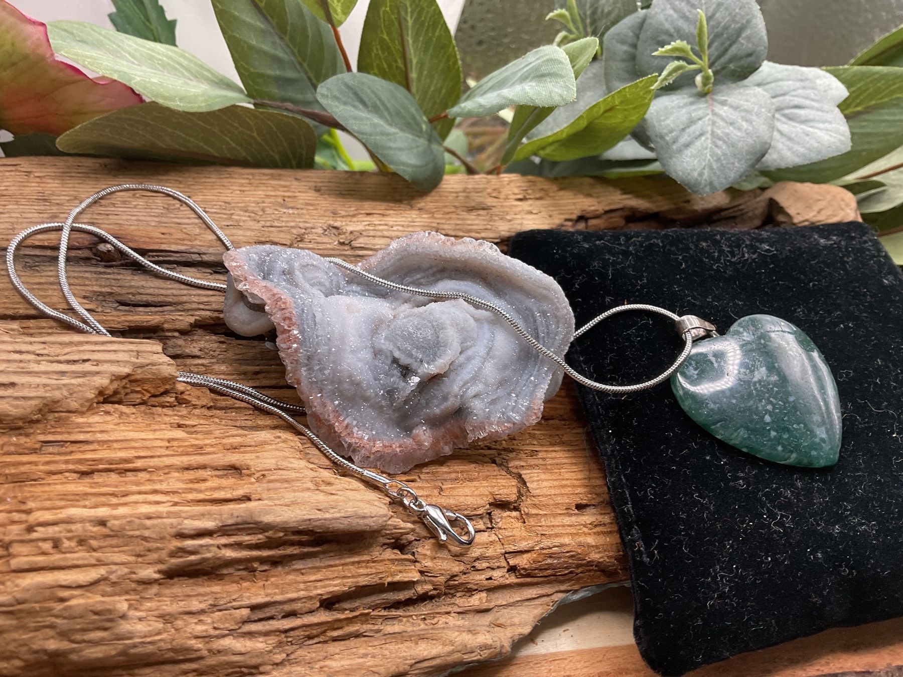 Catenine: Moosachat Anhänger an Kette – Usato da luzern venduto da Alpendorf1 3