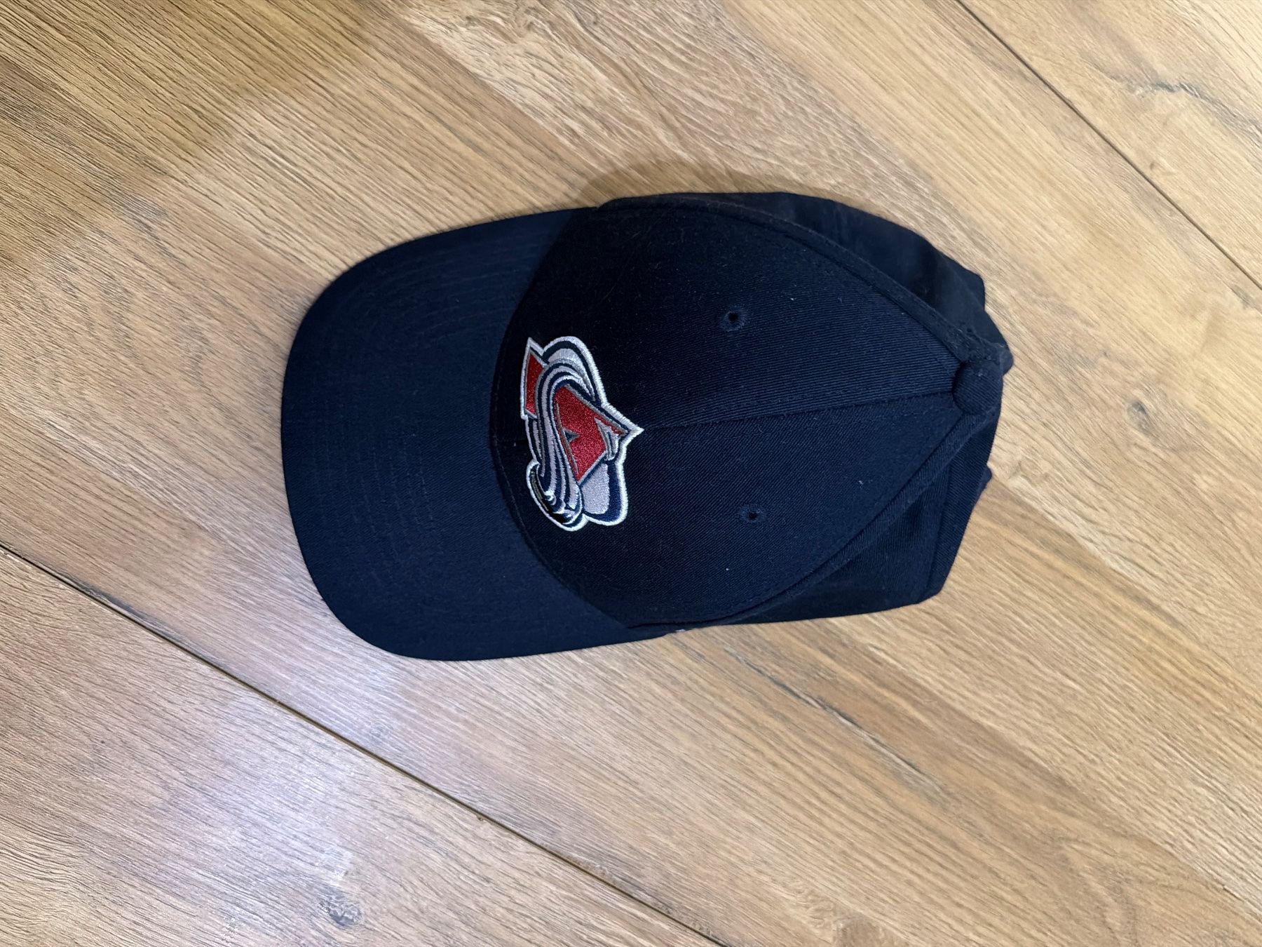 NHL Chapeaux, bonnets & casquettes: Colorado Avalanche Cap – D'occasion à Weinfelden par Nils.baechler_31 3