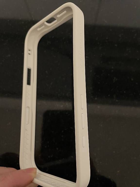 Cover & Protezioni schermo: Hülle iPhone 17 Pro – Usato da Lengnau AG venduto da carmenyta73 1
