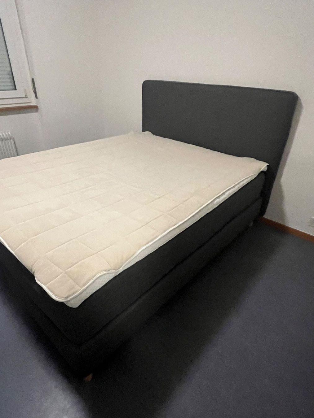 Ikea Lits: Boxspringbett – D'occasion à Solothurn par sim_x9z6 1