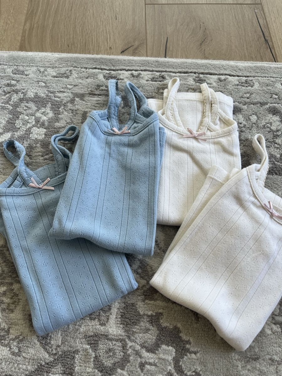 Mini Boden Lotti & Set di vestiti: 4x Mädchen Unterhemden Grösse 140 neuwertig – Usato da Küssnacht am Rigi venduto da eni_fl2x 2