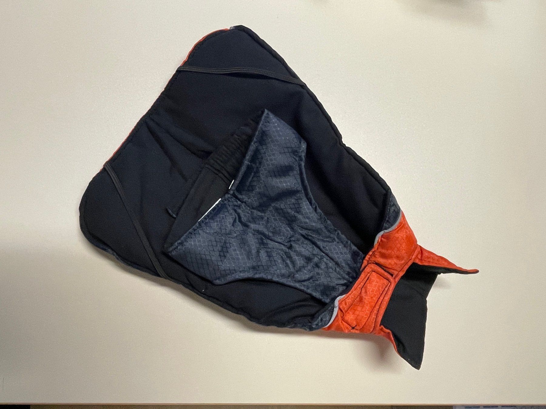 Trixie Abbigliamento: Hunde Wintermantel TRIXIE / Grösse 30 – Usato da Böckten venduto da 2staff09 2