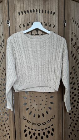 Beiger Strickpullover