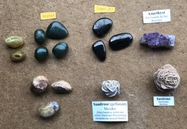LOT MINERALIEN