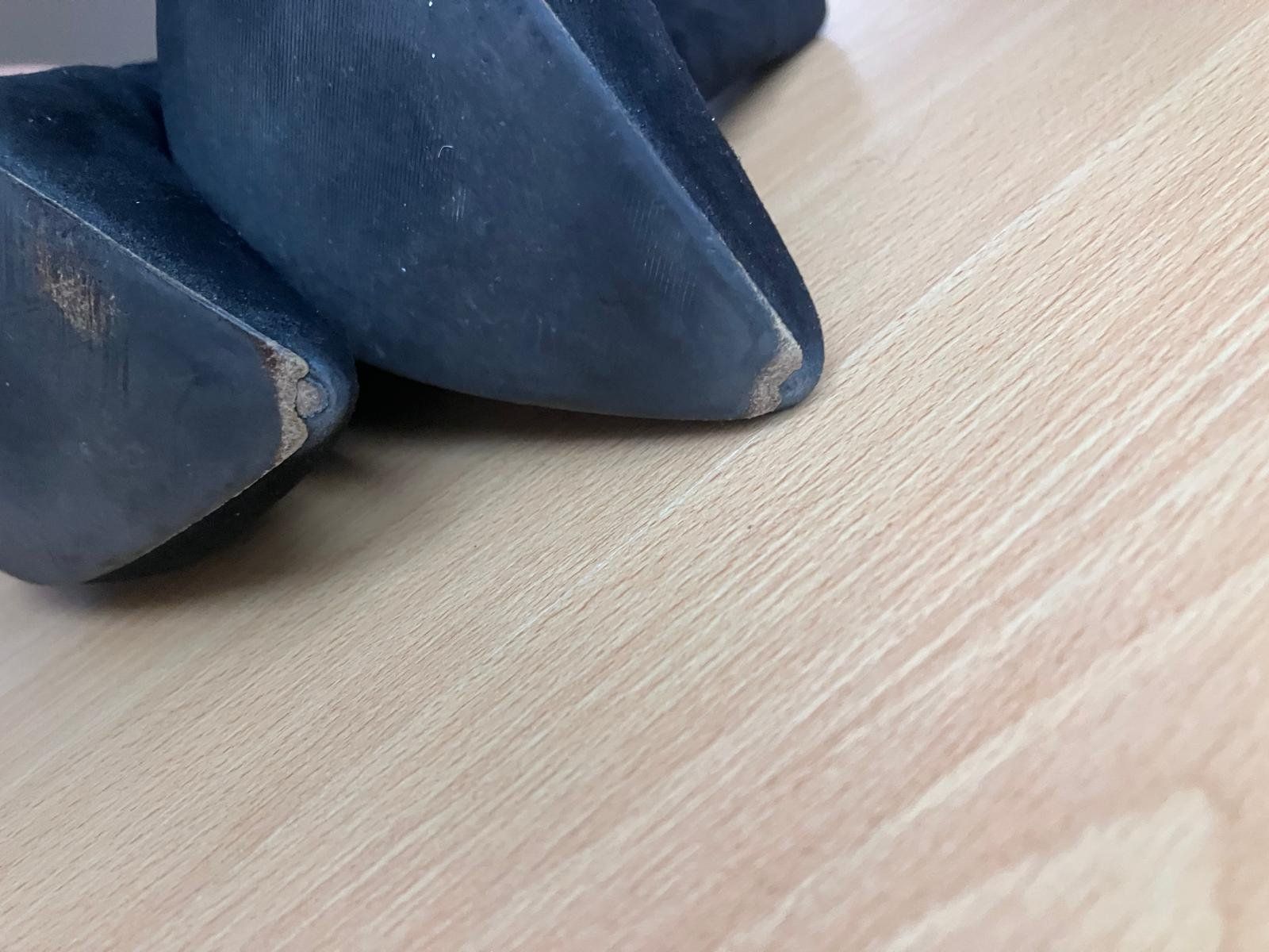 Damenschuhe: Elegante Wildleder Stiefeletten Nando Muzi, schwarz, Gr. 39 – Gebraucht aus Niedergösgen von lil_s6k8 4