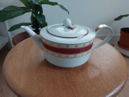 Teekanne Langenthal Chateau Rot Gold Dekor