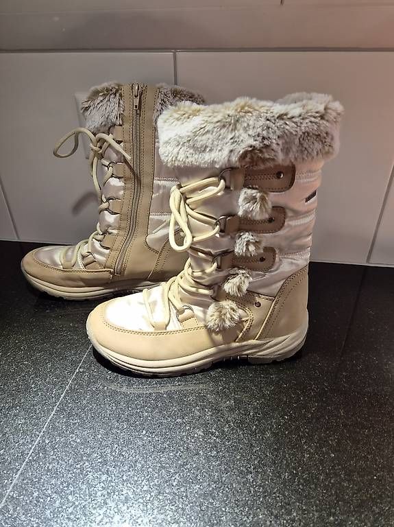 Schuhe für Mädchen: Bottes chaudes d'hiver T.36 – Gebraucht aus Belmont-Yverdon von jul_8nw5 4