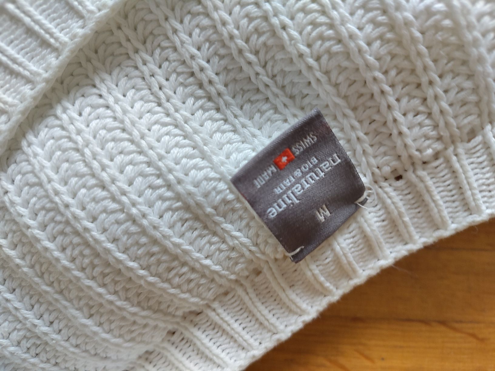 Naturaline Pullover & Sweatshirts: Strickpullover, reinweiss - Grösse M, Top Zustand! – Gebraucht aus Zürich von s_a11 1