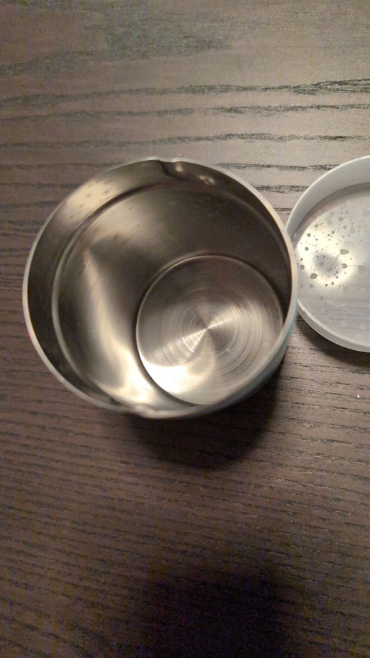 Behälter & Ähnliches: Thermosbecher gebraucht 9cm hoch – Gebraucht aus Root von Rey 2