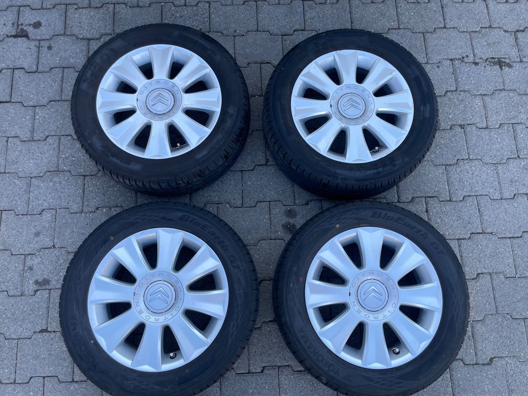 Citroën Pneumatici & Ruote complete: Citroen Sommer Kompletträder 16" – Usato da Belp venduto da Detailfreak