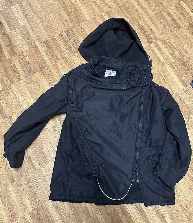 Mam Jacken: Tragejacke MaM – Gebraucht aus Lyss von Impalaa