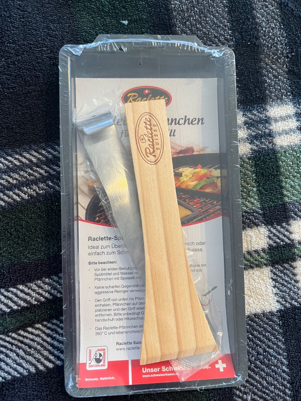 Padelle: Neu Raclettepfanne für Grill – Nuovo e nell'imballaggio originale da Brugg AG venduto da deb_57xk