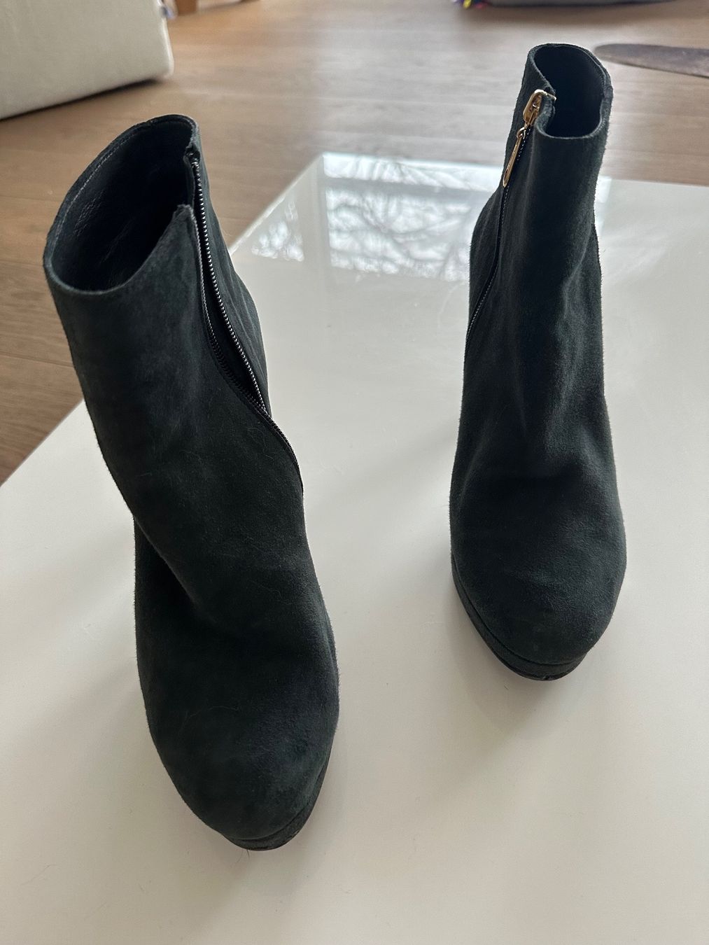 Scarpe da donna: Wildleder Stiefeletten – Usato da Zürich venduto da sommer121 1