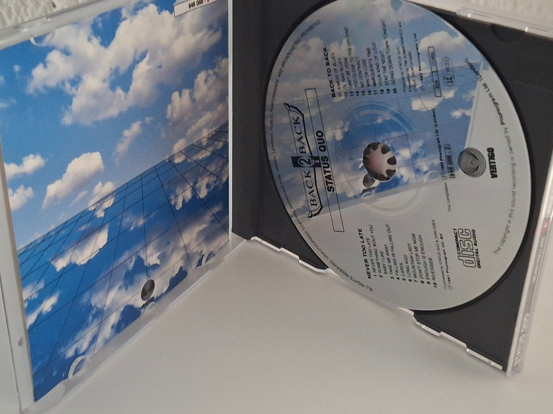 CDs: CD  Status Quo -  Never Too Late & Back To Back – D'occasion à Aarberg par Jackup1 2