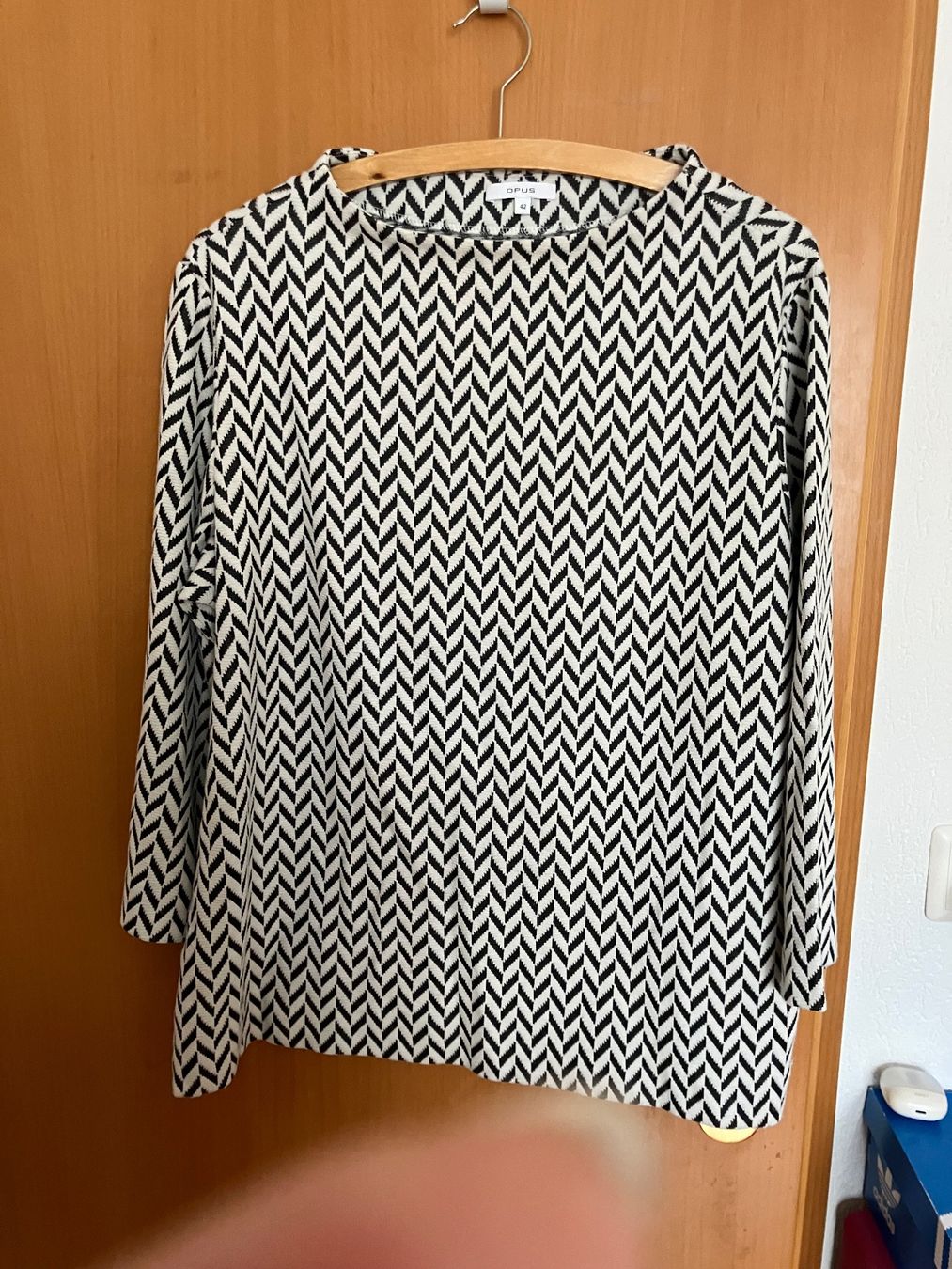 Maglioni & Felpe: Pull Opus noir/blanc taille 42 - Élégant pour l'été – Usato da Bex venduto da man_6gxz 2