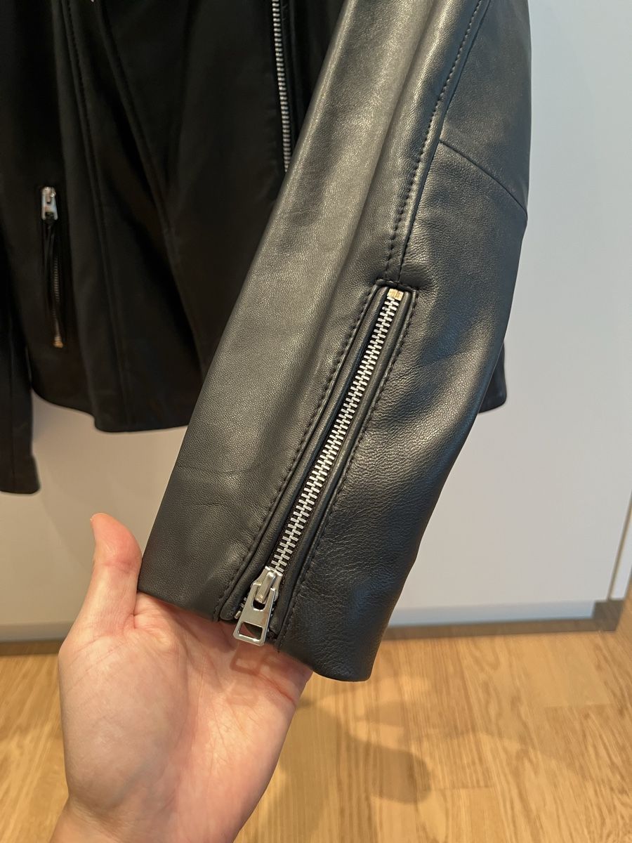 Mango Giacche: Lederjacke schwar Gr. M – Usato da Immensee venduto da dal94 2