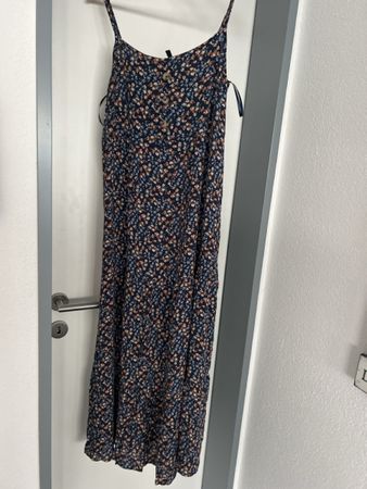 Geblümtes Sommerkleid von Chicoree, Grösse M