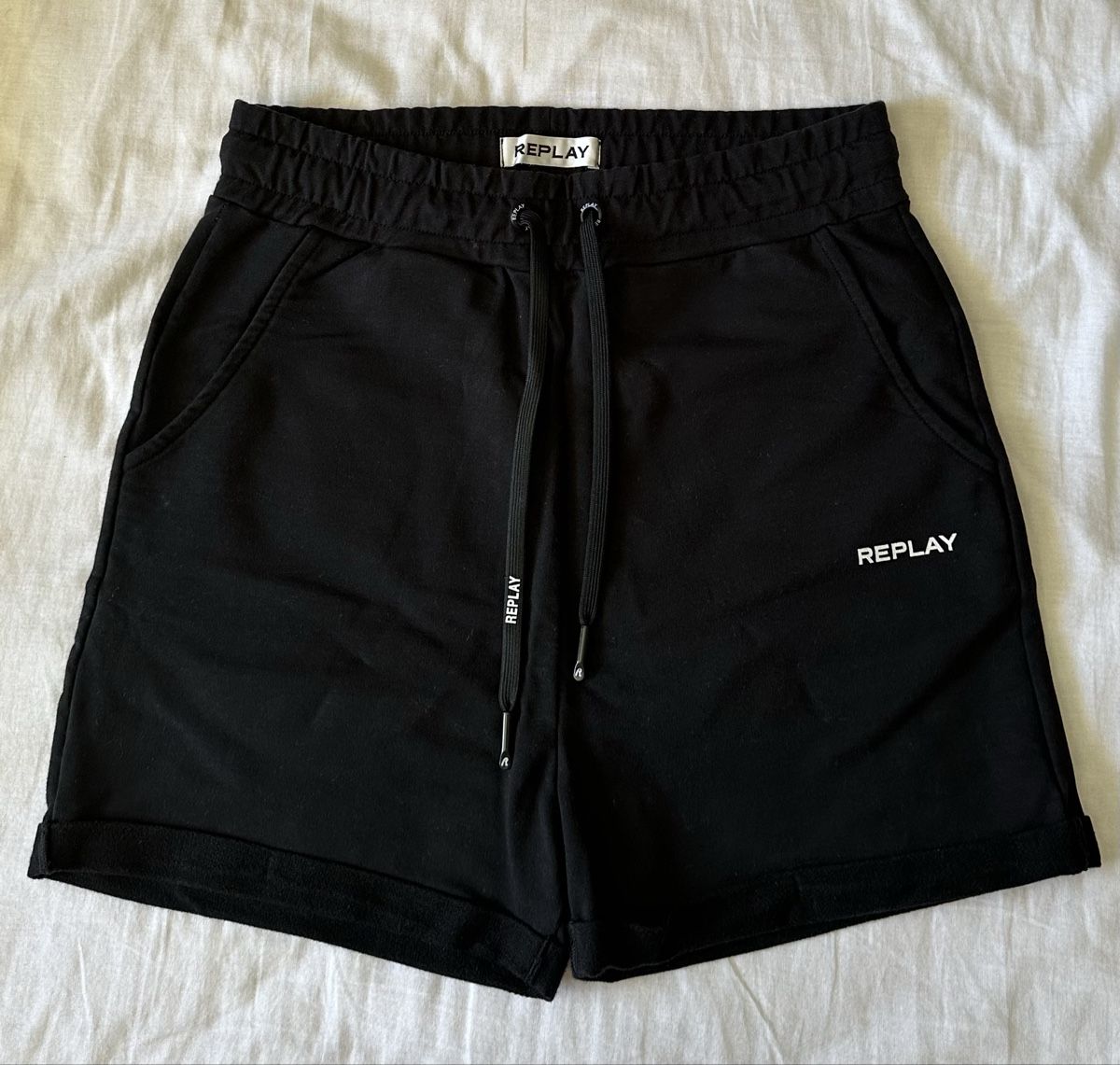Replay Hosen: Pantaloncino REPLAY – Neu (gemäss Beschreibung) aus Viganello von macrilove 1