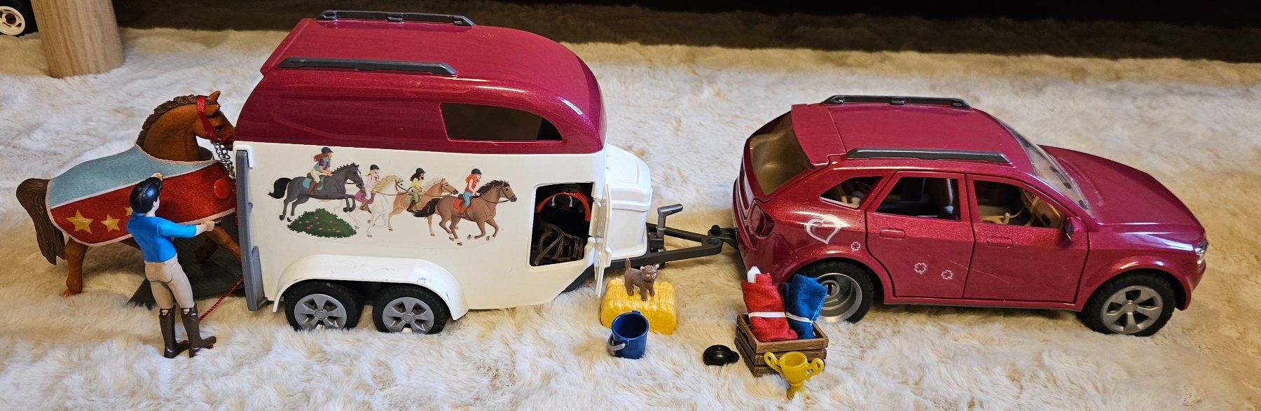 Schleich Spielzeuge: Schleich Abenteuer mit SUV Auto – Gebraucht aus Muolen von xania82 2