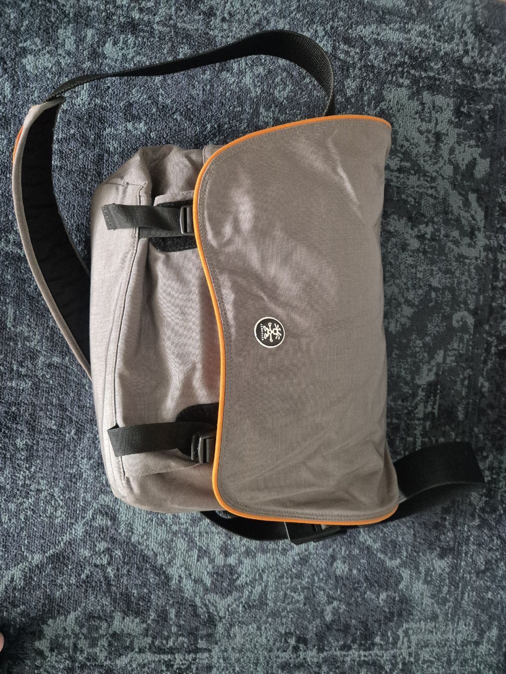 Crumpler Borse: Crumpler Messenger Tasche Top Zustand  – Nuovo (secondo la descrizione) da Root venduto da kor_9czx 1