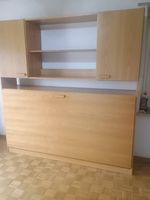 Bett Schrank. Klapp Bett. Gästebett