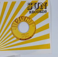 Single: GENE SIMMONS - Drinkin' Wine (SUN 299)