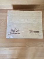 Lot de 8 ronds de serviette ProPueblo Nestlé vintage.
