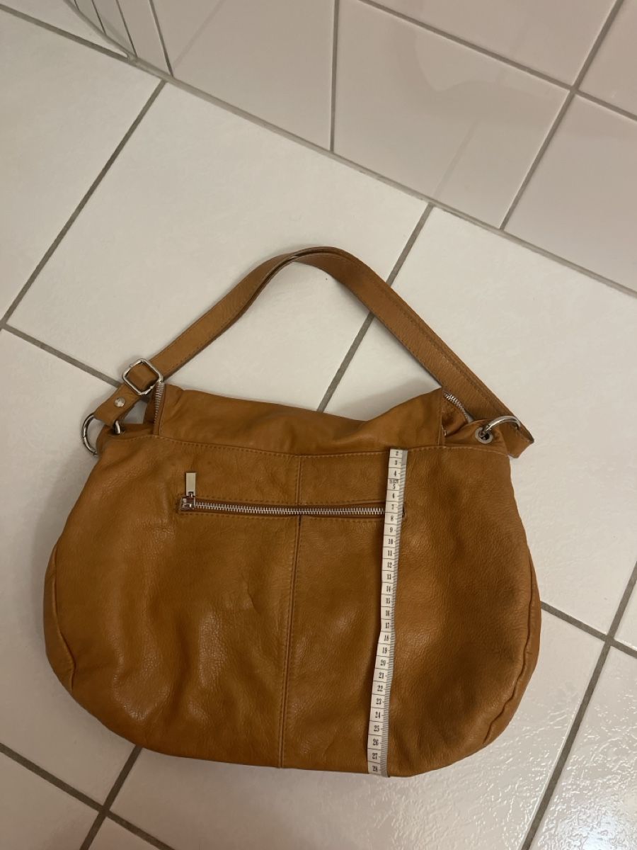 Taschen für Damen: Tasche – Gebraucht aus Pfäffikon ZH von 4mo_9y8n 2