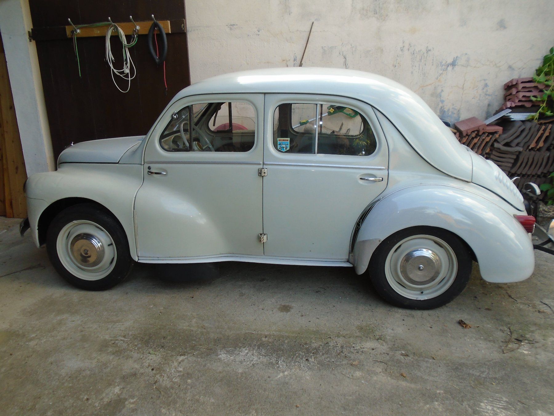 Renault Autos: Renault 4 CV – Défectueux à Fey par paquita2122 2
