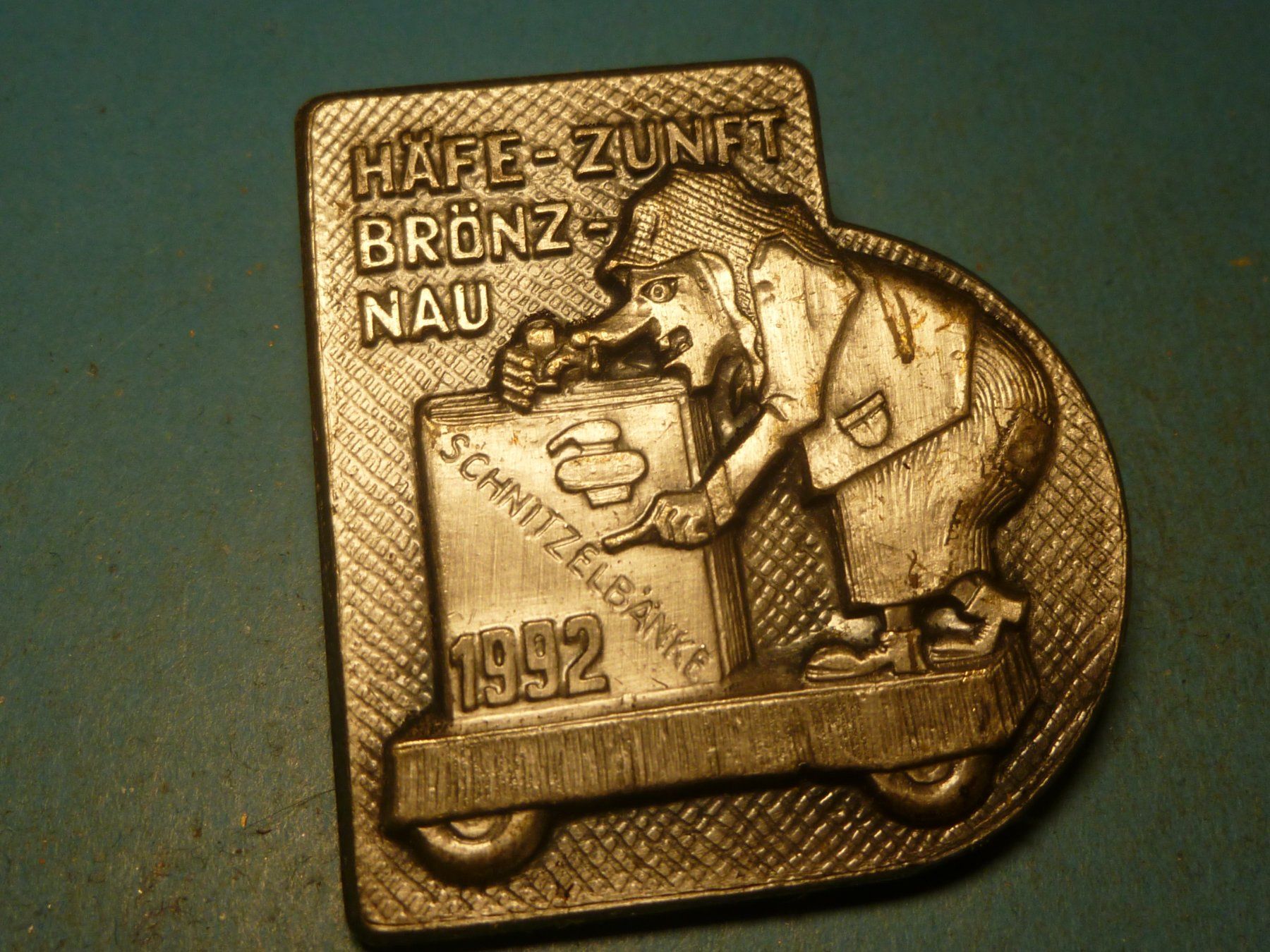 Plaketten & Abzeichen: BRÖNZNAU 1992 SILBER – Gebraucht aus Ried (Muotathal) von Mandarin02