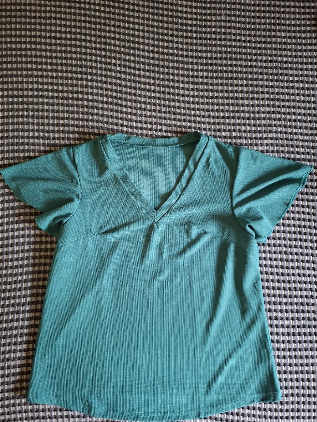 Shein T-shirt: T-shirt stlye polo vert – Usato da Ebikon venduto da Jayjay60123027