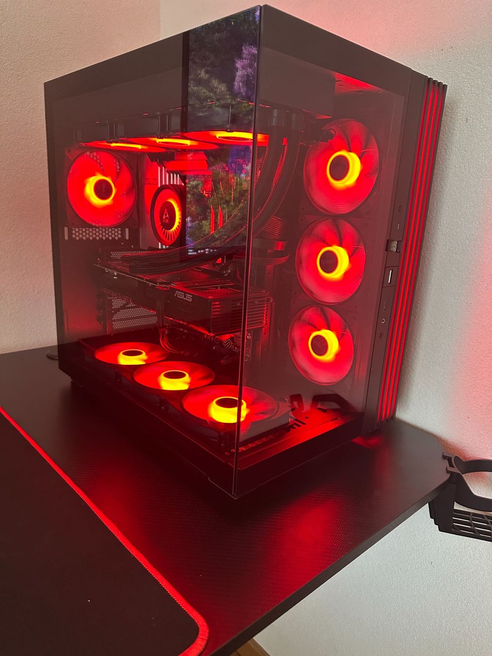 PCs: Gaming PC mit AMD 9800x3d - RTX 5080 – D'occasion à saxon par flo7810