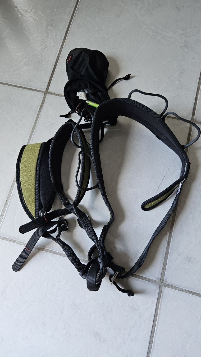 Mammut Kletterausrüstungen: Klettergurt Mammut Grösse M  – Gebraucht aus Weisslingen von Sweetjade