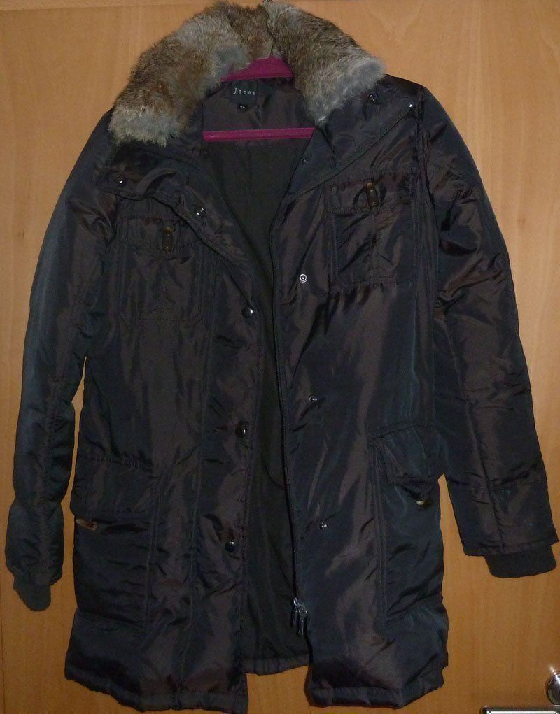 Jones Giacche: Jacke / Mantel Jones Gr 34 – Usato da Ruggell venduto da Btt