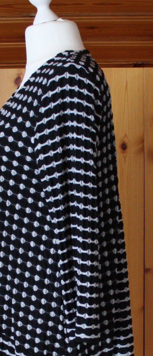 Vestiti: Kleid Minikleid schwarz - grau Gr. XXL – Usato da Flüelen venduto da Diversicum-Curvy 4