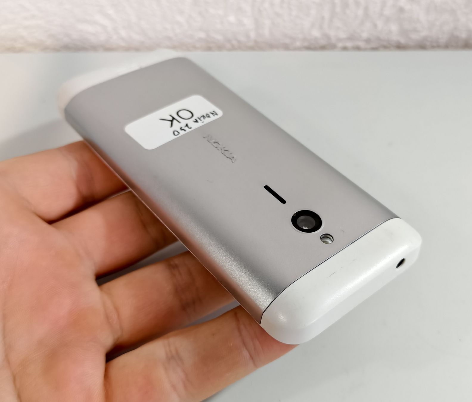 Nokia Telefoni cellulari / Smartphones: Nokia 230 – Usato da Ehrendingen venduto da Rocky985 3